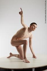 Kneeling reference poses of Olive